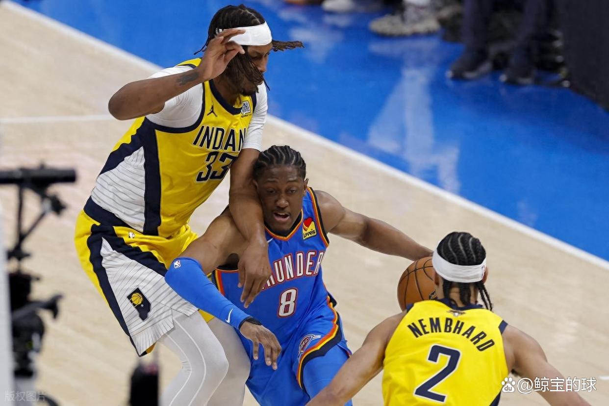 包含尼克斯碾压步行者,布拉德利关键制胜的词条 包含尼克斯碾压步行者,布拉德利关键制胜的词条