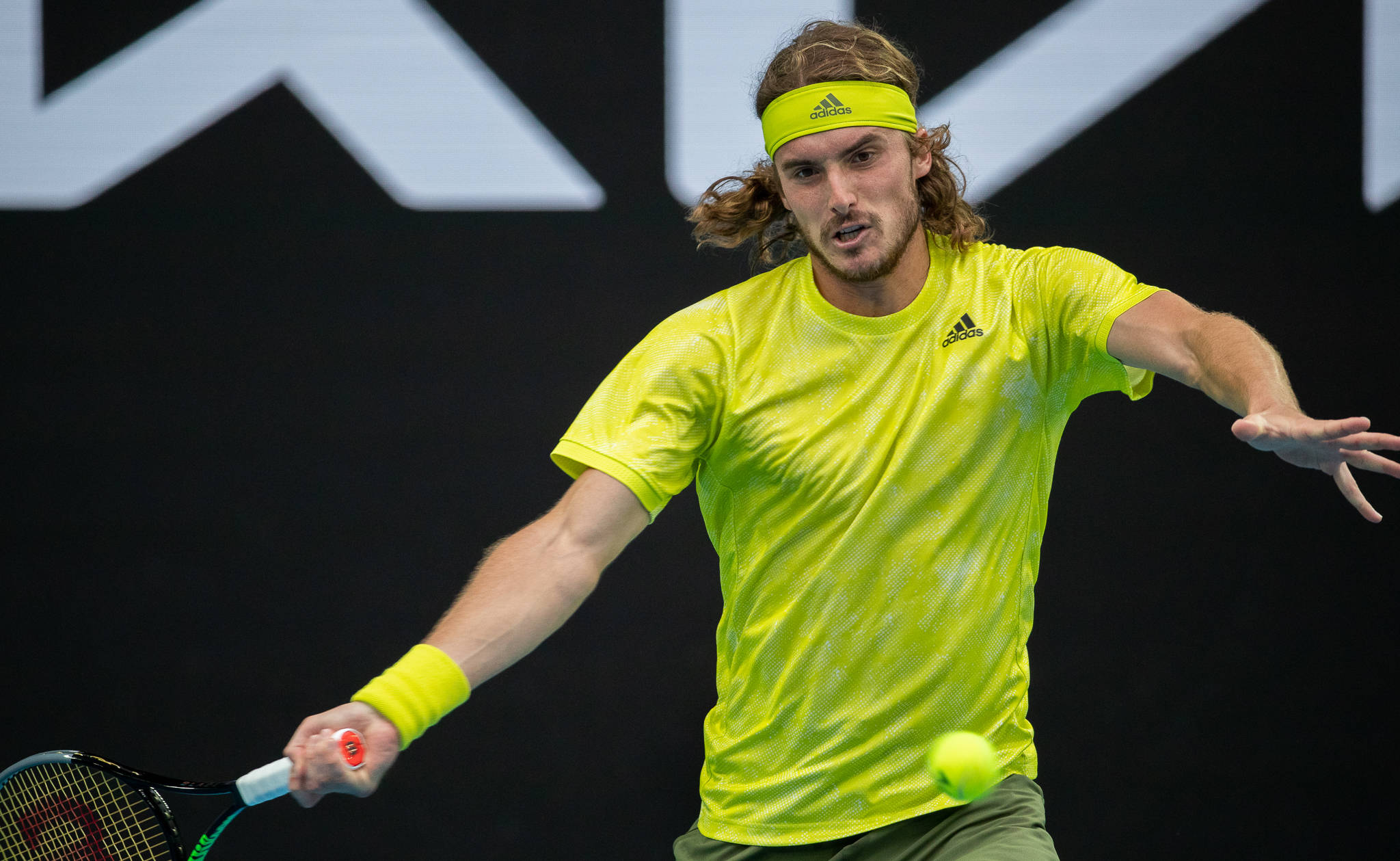 关于西班牙网球队翻盘澳大利亚网球队,西西帕斯惊艳世界的信息 关于西班牙网球队翻盘澳大利亚网球队,西西帕斯惊艳世界的信息