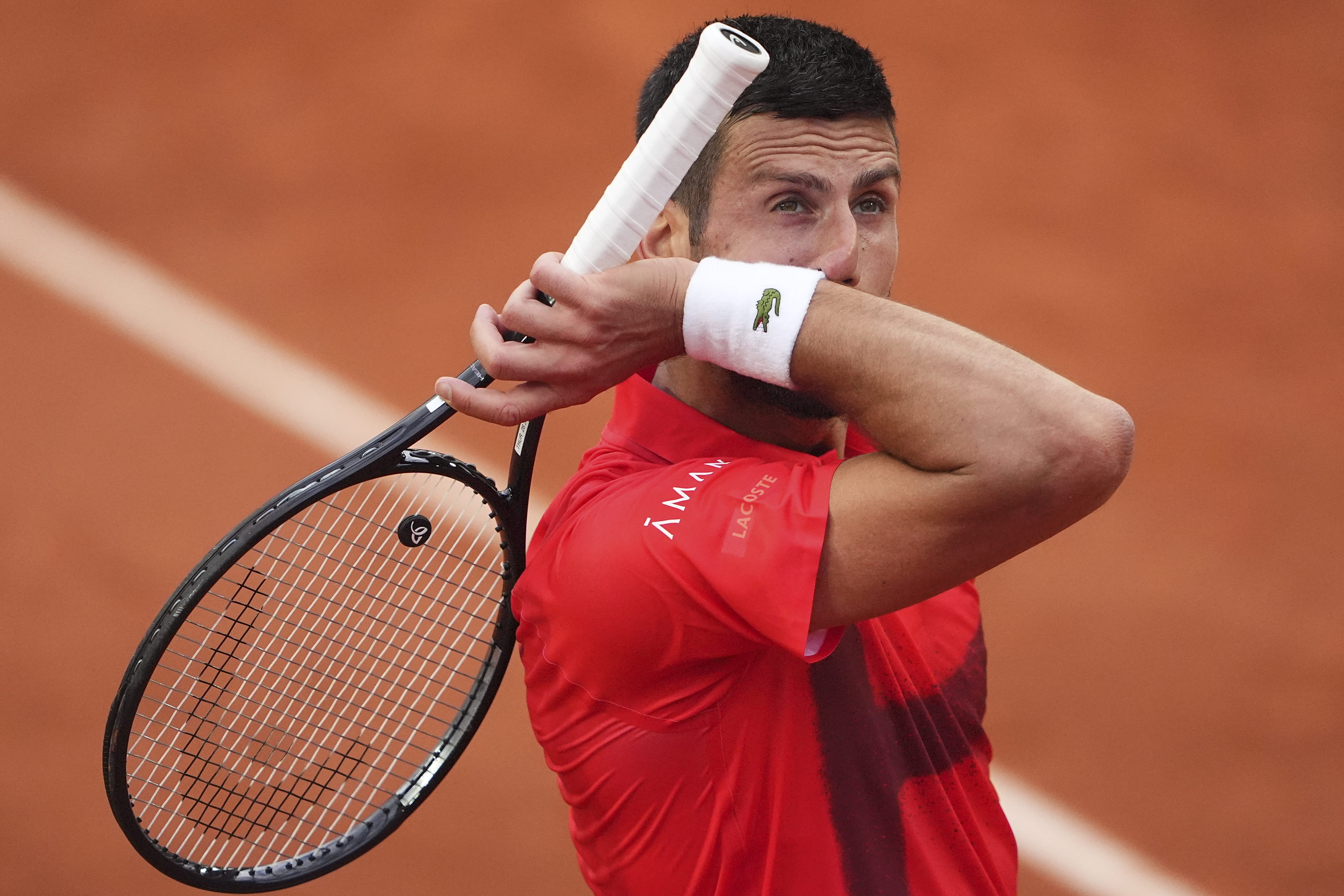 开云体育app-包含网球战术革新取得奇效，引发战术热潮的词条