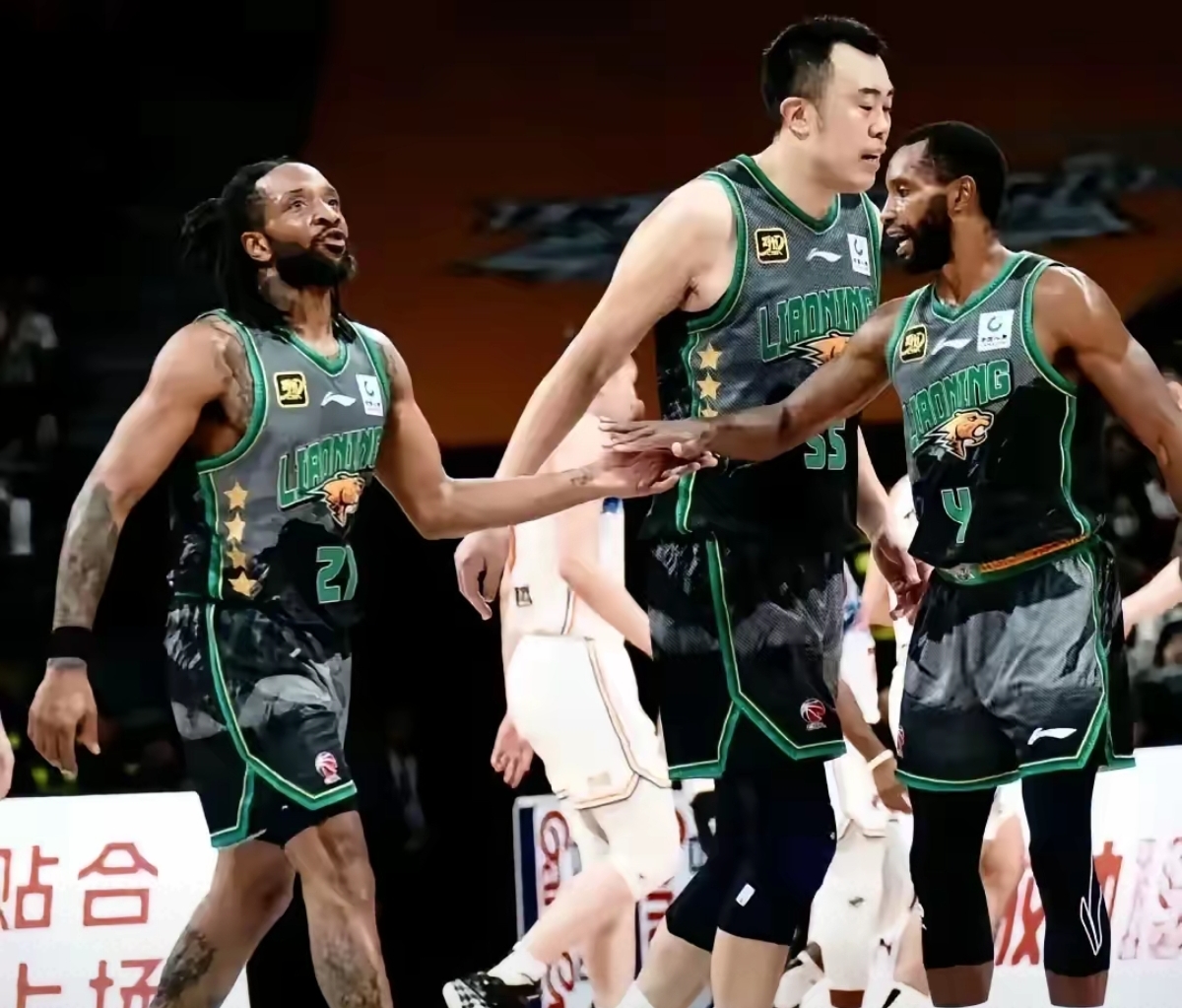 包含猛龙力克辽宁队，西亚卡姆扛起全队的词条