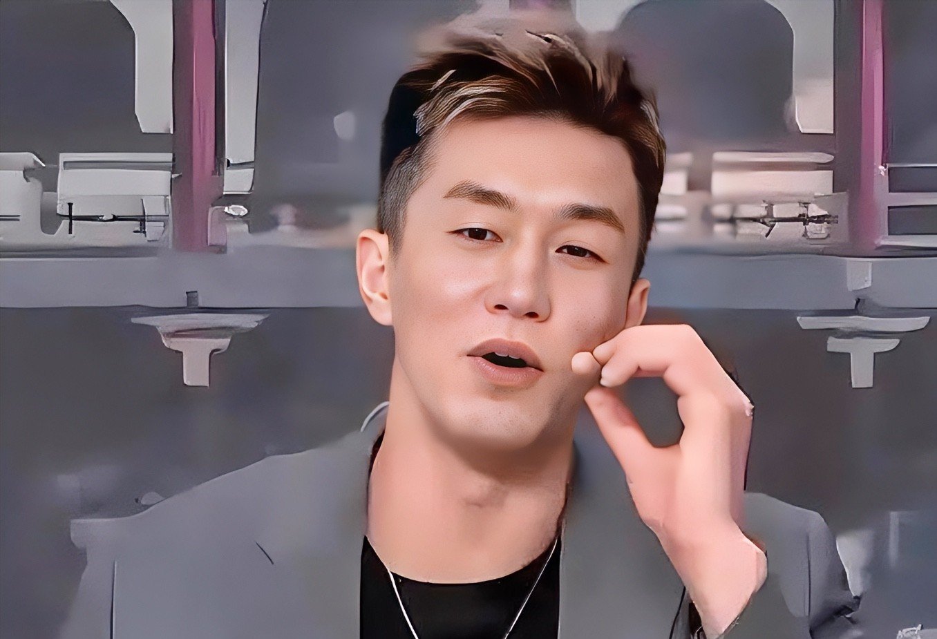 猛龙翻盘福建队，郭艾伦点燃赛场