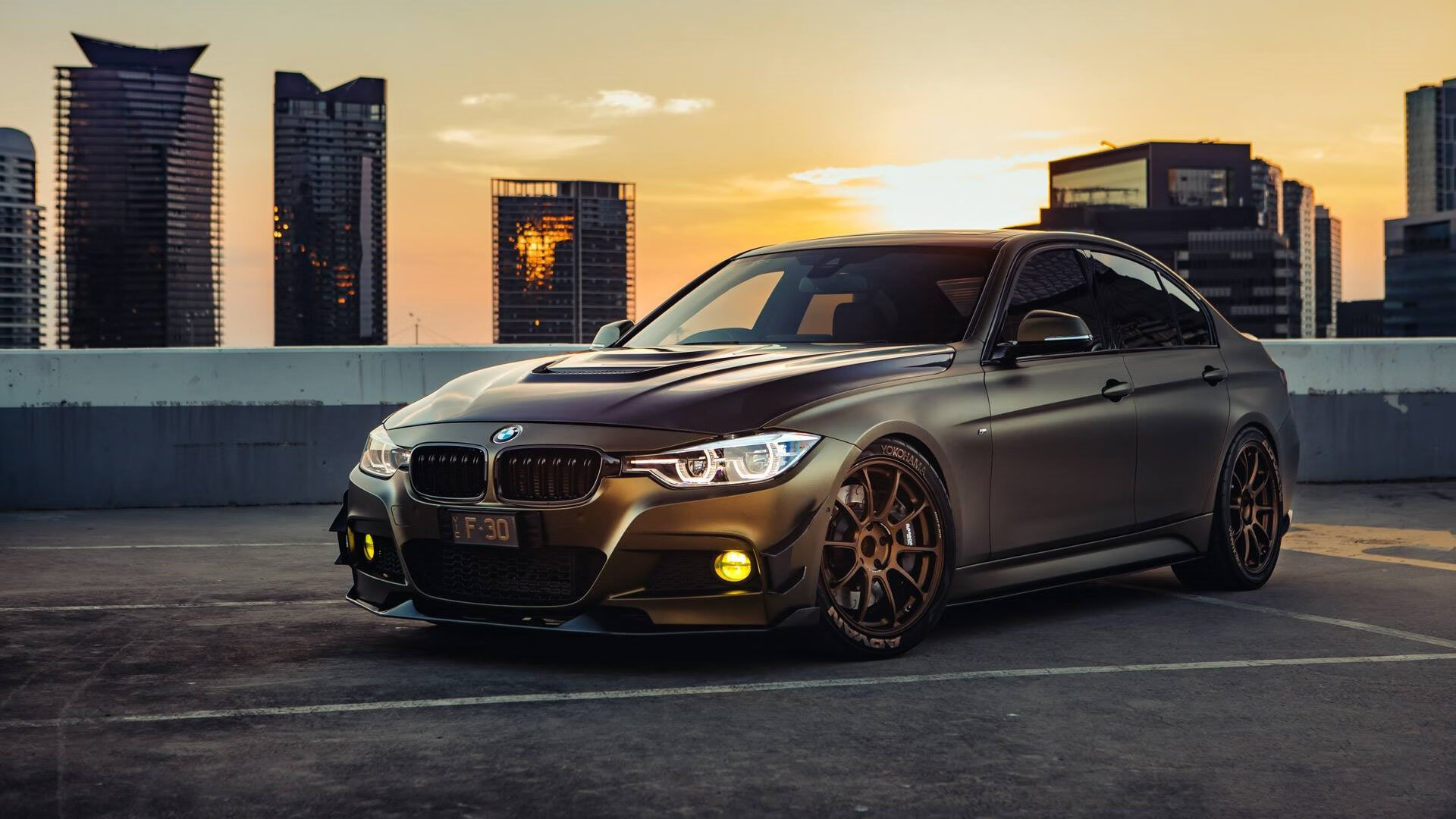 逆袭之光，周冠宇如何扛起威廉姆斯力克哈斯的重担