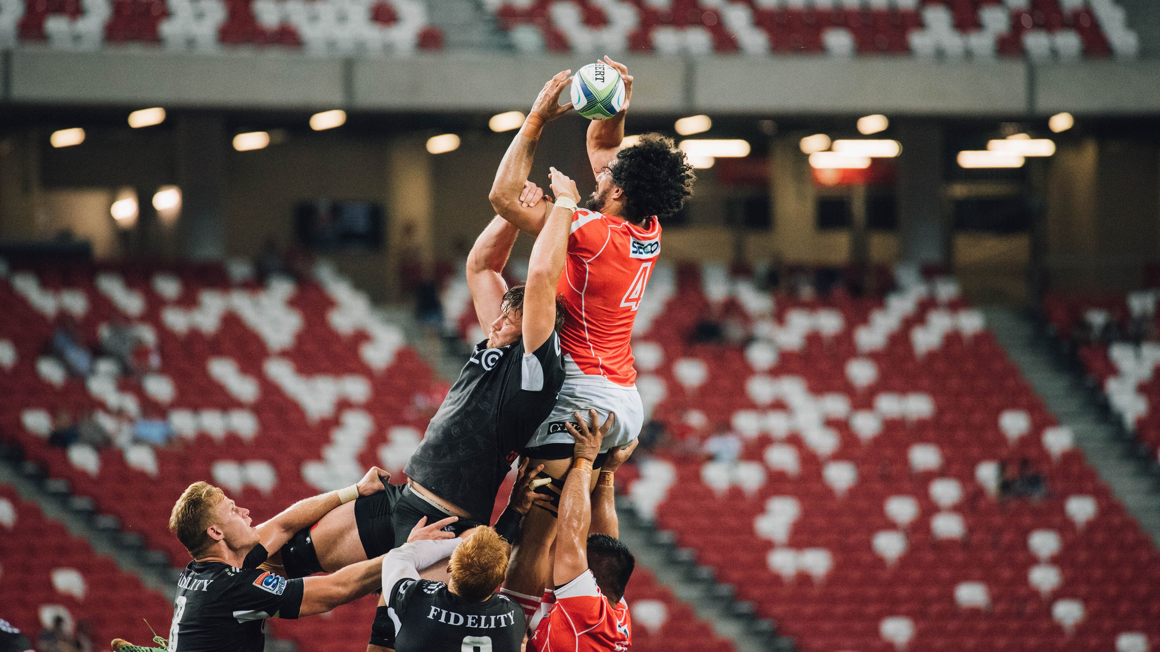 赛道上的临门一脚，范戴克如何成为F1揭幕战的隐秘胜负手